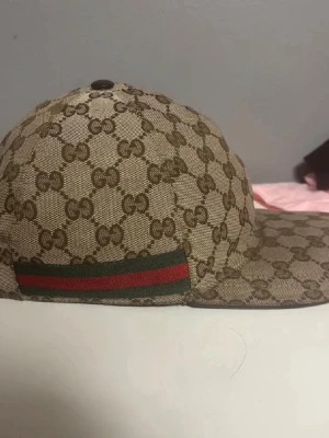 Gucci Keps ÄKTA - Självklart äkta säljer för jag använder ej kom dm för frågor