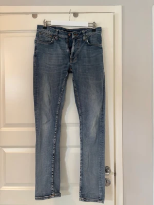 Nudie jeans  - Säljer dessa jeans från nudie i storlek 30/32. Dom är slim i passformen. Skriv om ni har några frågor!