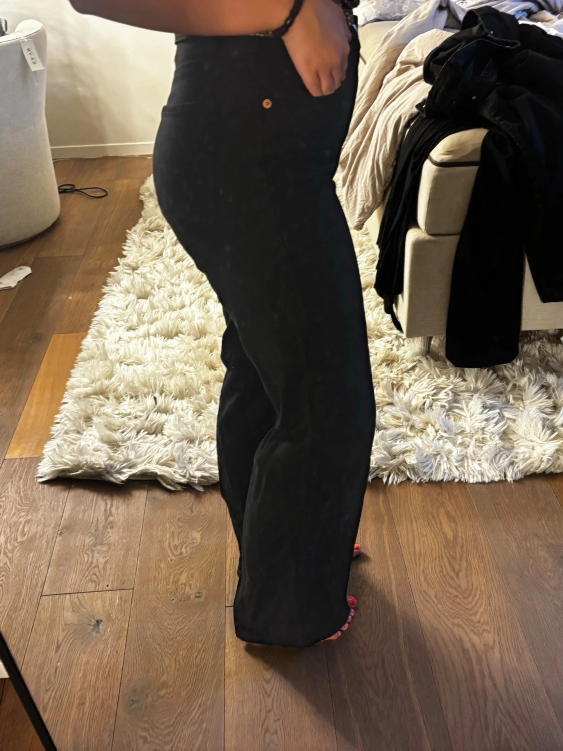 Svarta raka jeans med hög midja - 1