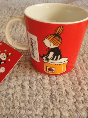 Muminmugg Lilla My Mumin  - Utgången oanvänd felfri mugg, med etikett. Packar mycket bra. 