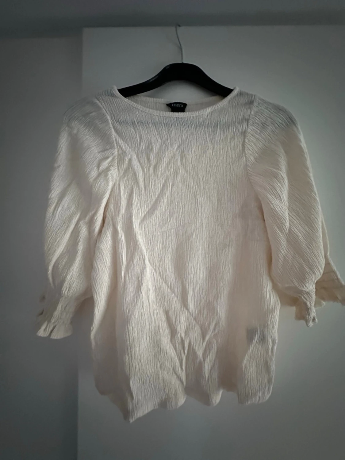 Vit blus