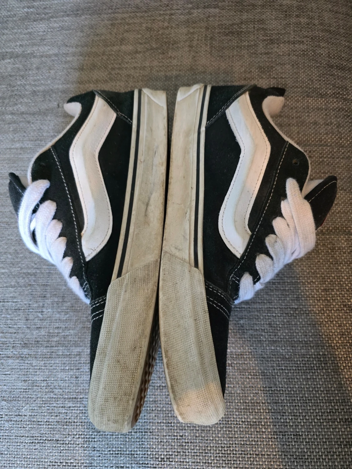 Vans - 1