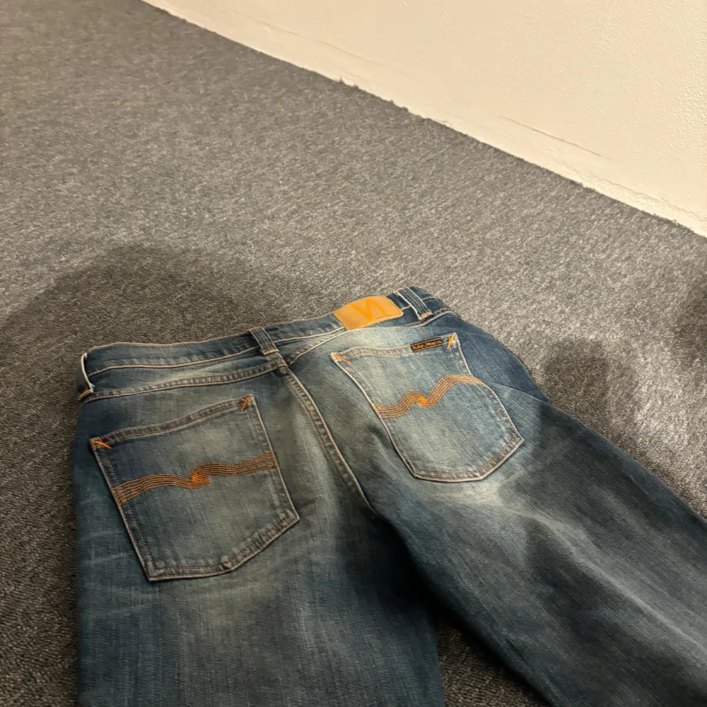 31W 34L i grym tvätt Inga defekter Modell Lean Dean. Jeans & Byxor.