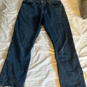 Levi’s 501 W30 L28 - Säljer ett par 501or i storlek 30 28. Bra skick då dem är sparsamt använda. Nypris ca 1100
