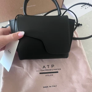 ATP väska  - Helt ny därav priset, säljer här då jag inte hann skicka tillbaka inom tiden