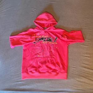 Spider hoodie - Den är oanvänd då den är för stor
