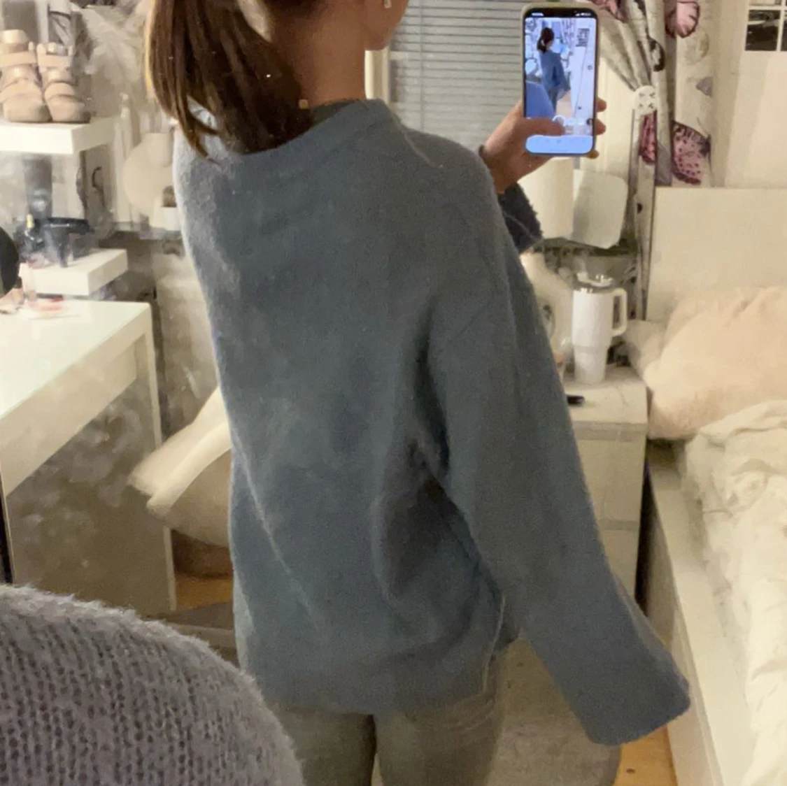 Jätteskön blå stickat tröja - 90