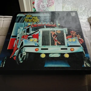 Album LP skivor All Time Hits , 9 st. - Album LP skivor 9 stycken All Time Hits o ligger i sin original förpackning.Många skivor forfarande oanvända o inplastade.