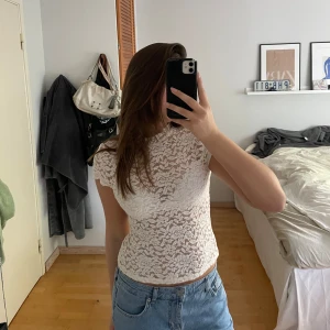 Zara spetstopp - Fin spetstopp från zara. Sparsamt använd🫶🏻🫶🏻