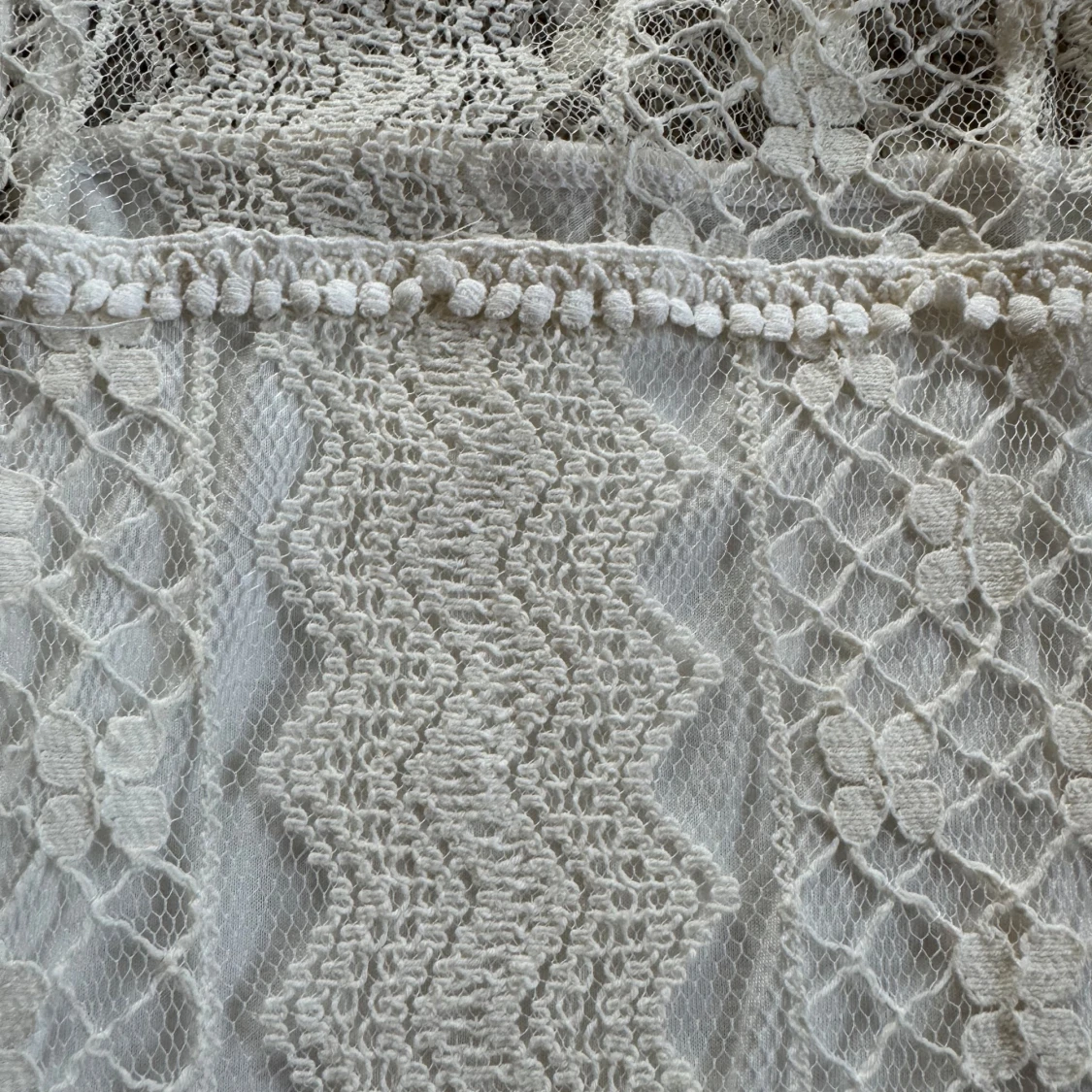 Vit spetsklänning från KappAhl - 2