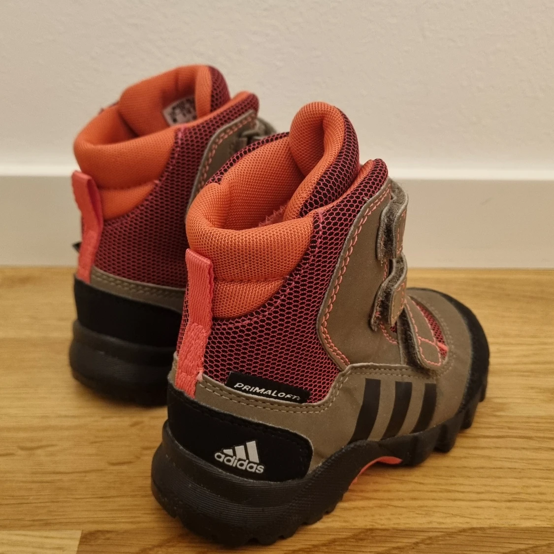 Barnboots från Adidas med kardborreband - 1