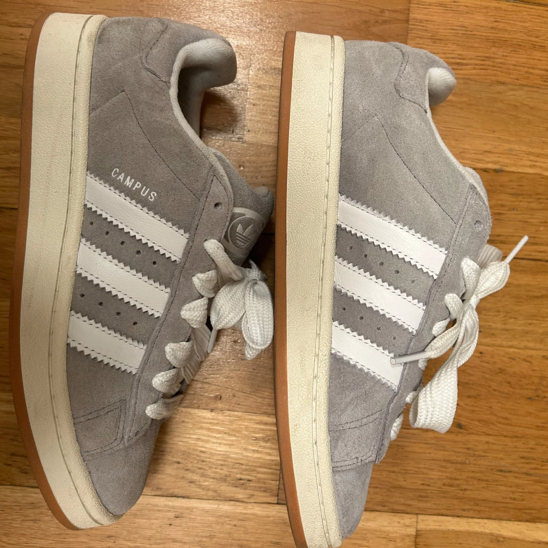 Grå Adidas Campus sneakers - 3