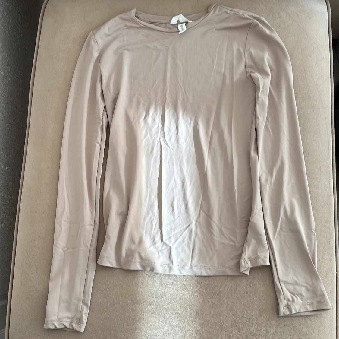 Beige långärmad tröja