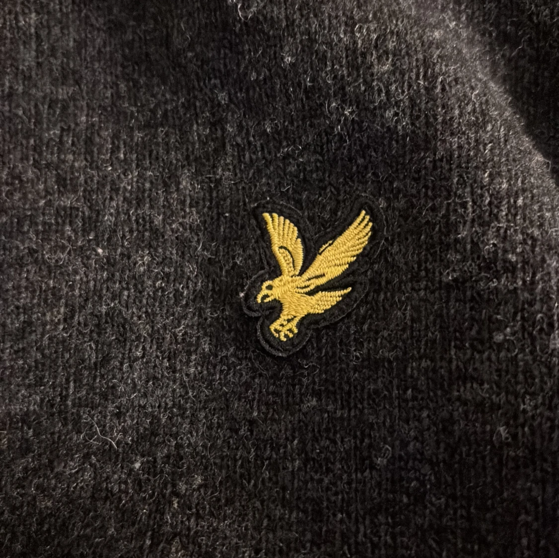 Stickad lyle & scott  - 3