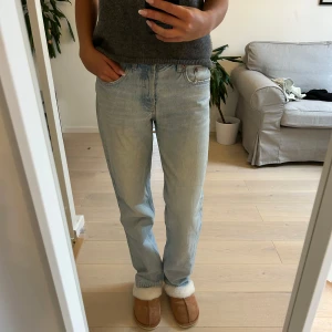 Raka jeans  - Raka zara jeans, mid waist
