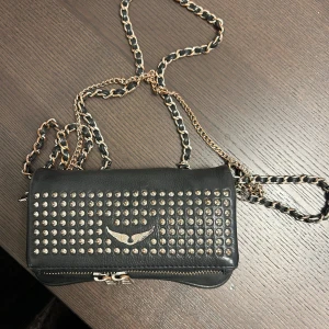 Zadig väska  - Säljare min Zadig väska då den inte kommer till användning 💕 Pris kan diskuteras 