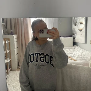 Mysig jumper  - Grå jätte mysig hoodie👐🏻 perfekt för kalla dagar 