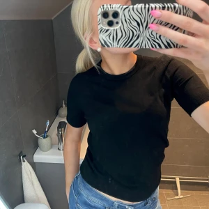 Stickad T-shirt  - Från Zara💗