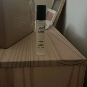 Tom Ford F*cking Fabulous - Tom Ford parfym, ungefär 31/33ML kvar nypris 30ML är 2400kr, pris kan diskuteras och byten