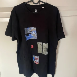 Oversized T-shirt från junkyard - En snygg oversized T-shirt som inte längre kommer till användning, den är storlek S och är i mycket bra skick. 