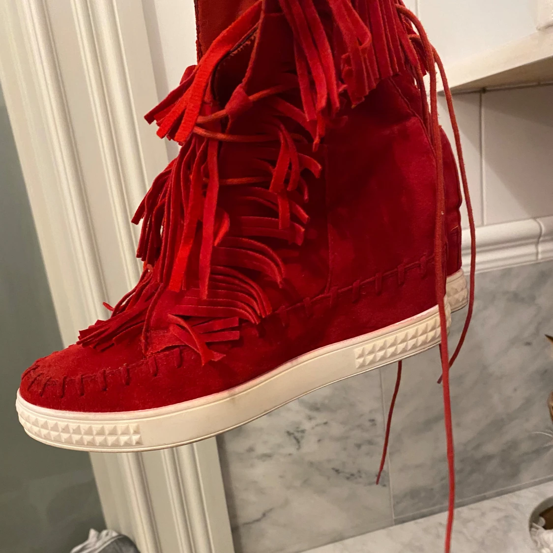 Röda fransskor  - 91