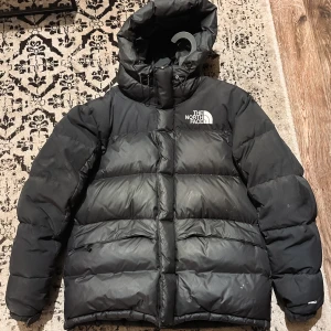 The north face himmalaya 550 - Fin och varm dunjacka i fint skick. Nypris 4000kr
