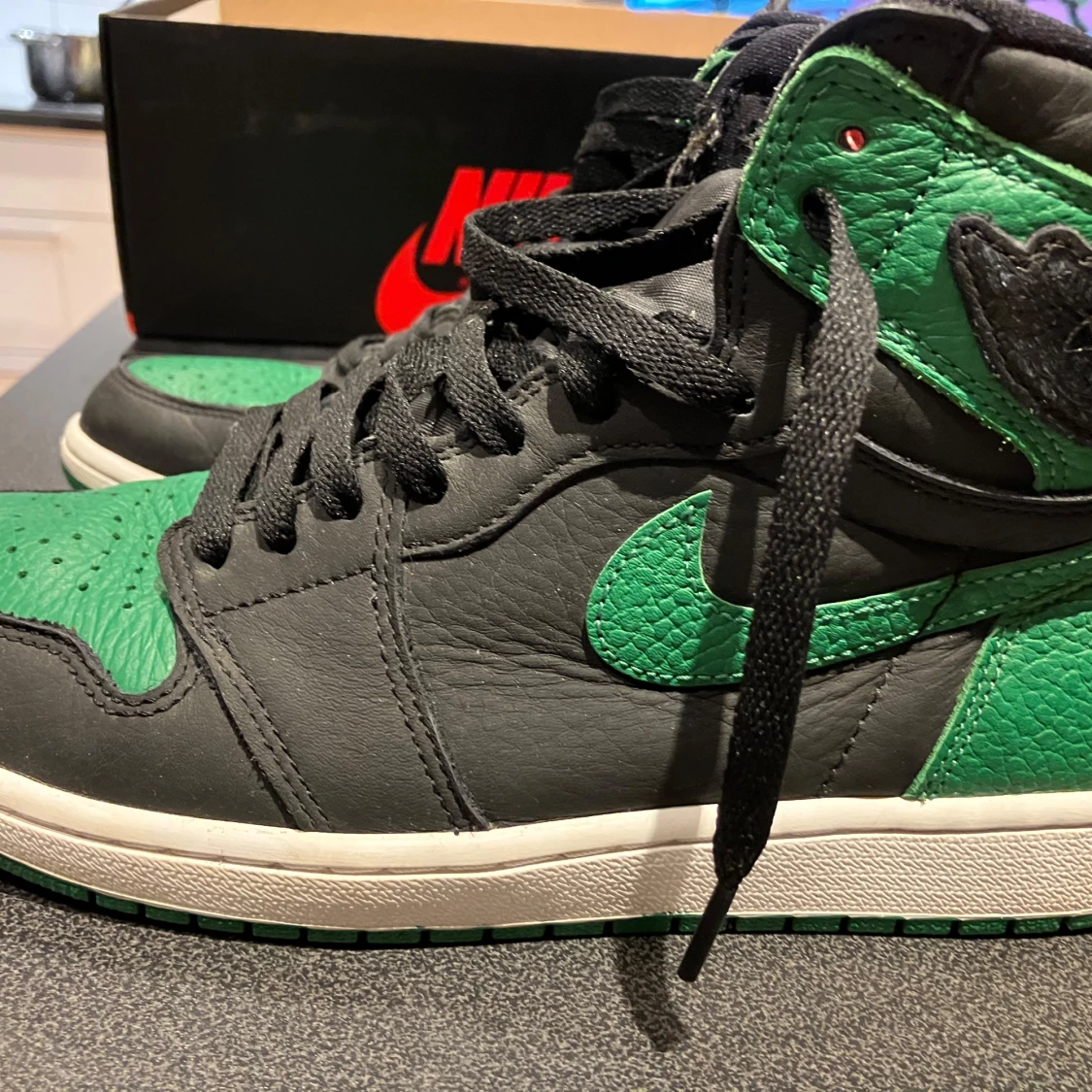 Air Jordan 1 - 90
