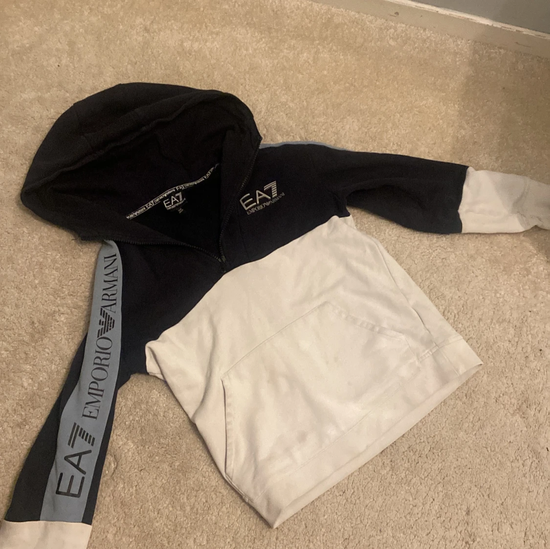  Emporio Armani hoodie