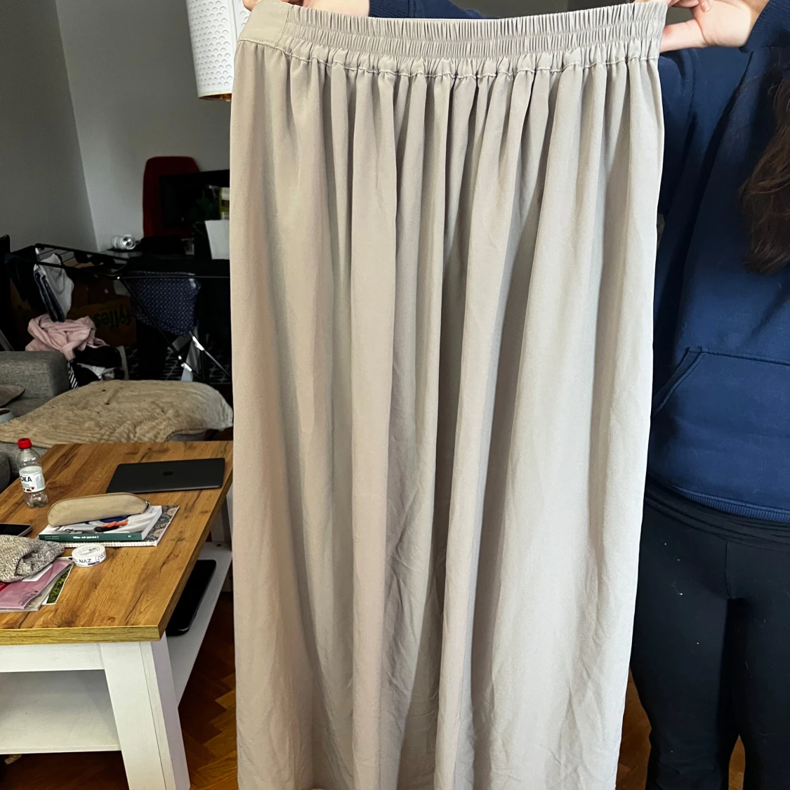 Beige långkjol från Angelology - 1