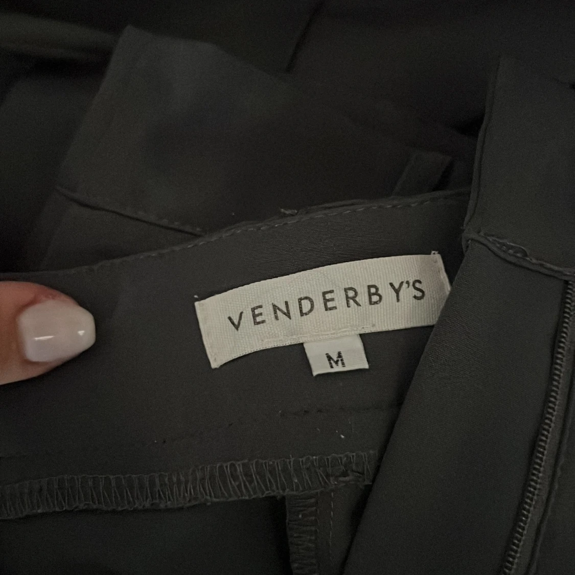 Gråa kostymbyxor från Venderby's - 3