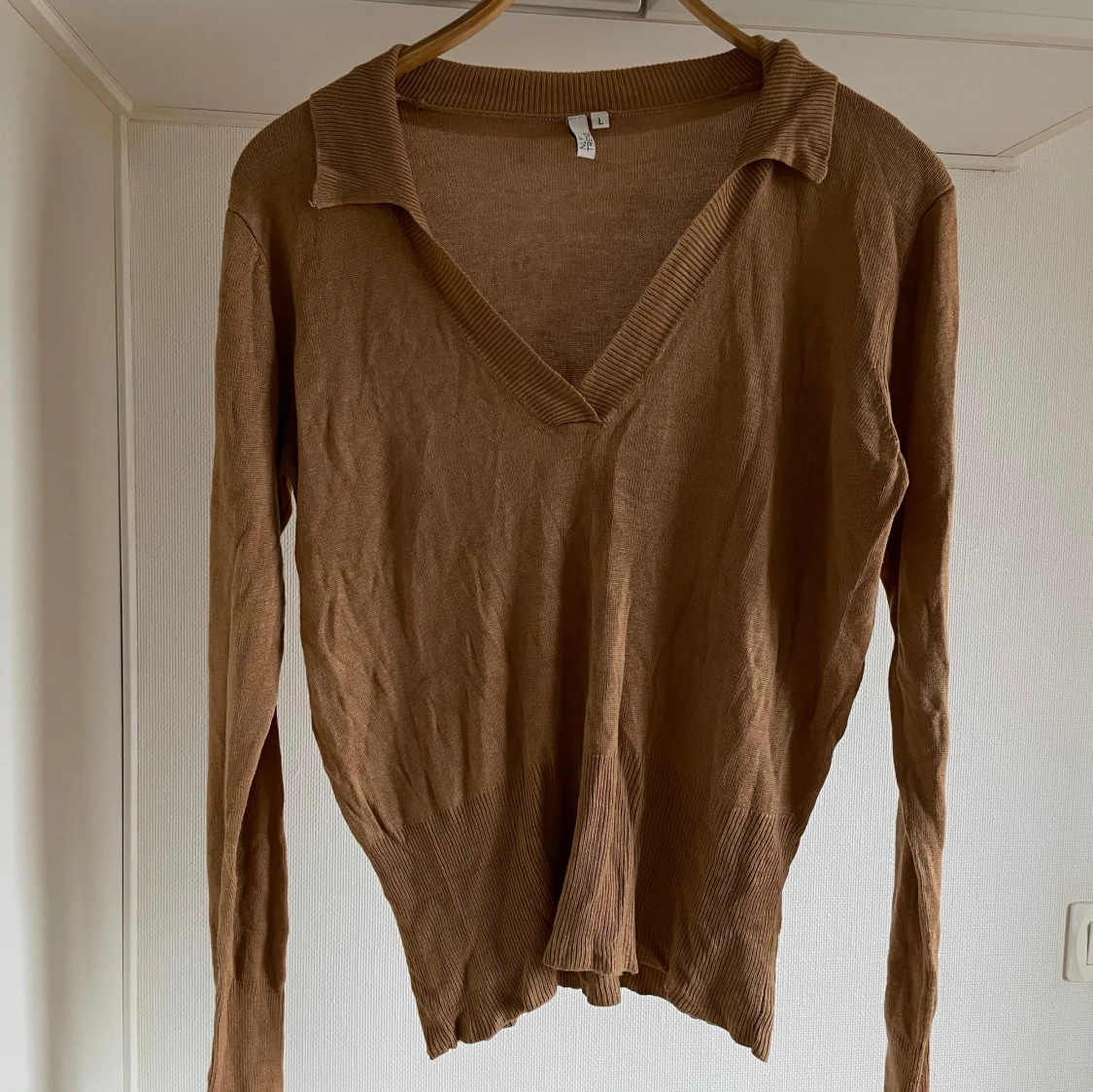 Brun tröja från NLY Trend L oanvänd  - 2