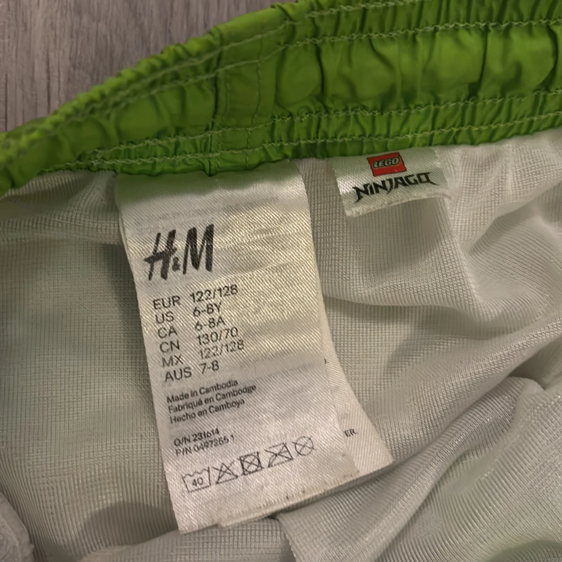 Gröna Ninjago shorts från H&M - 2
