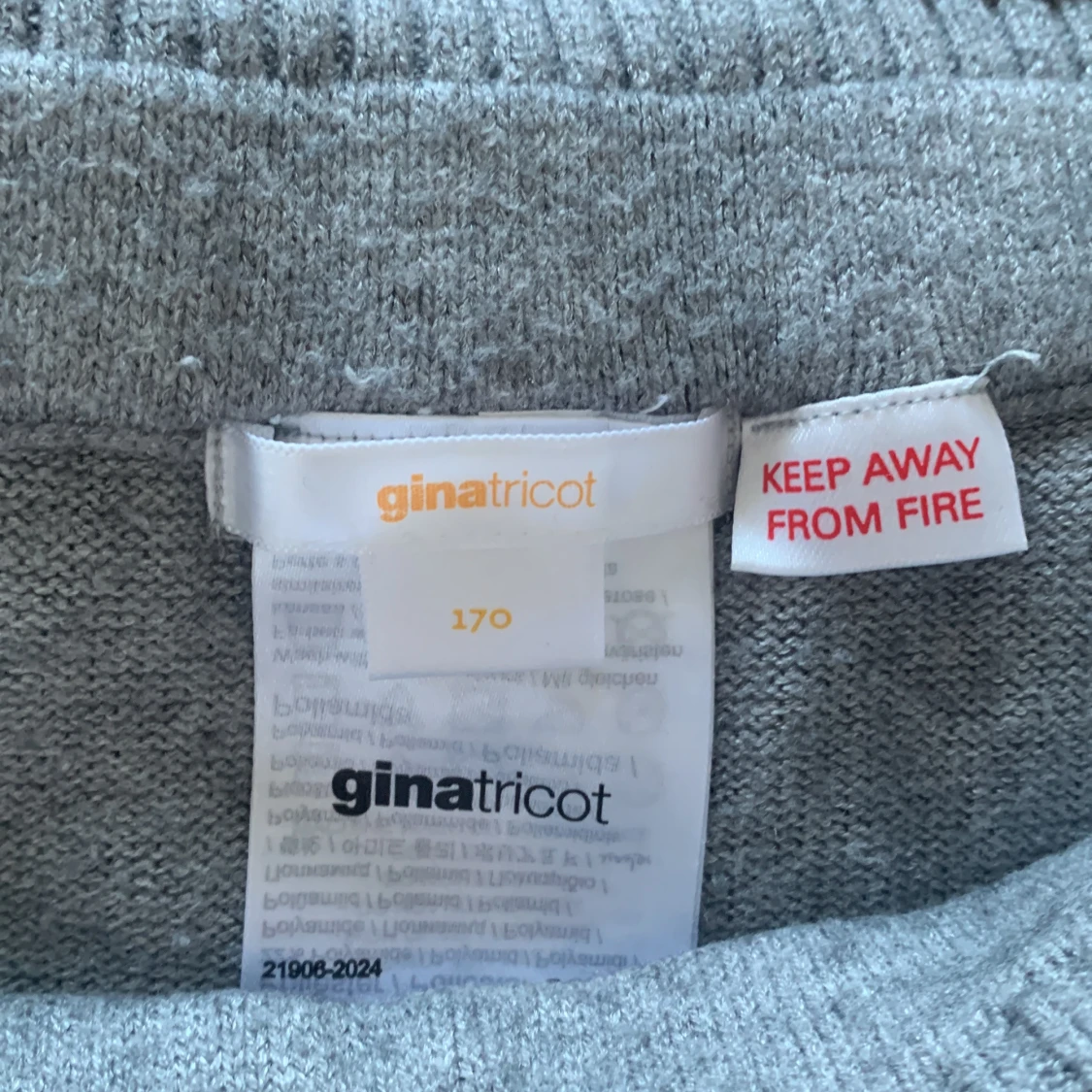 Grå stickade byxor från Gina Tricot - 2