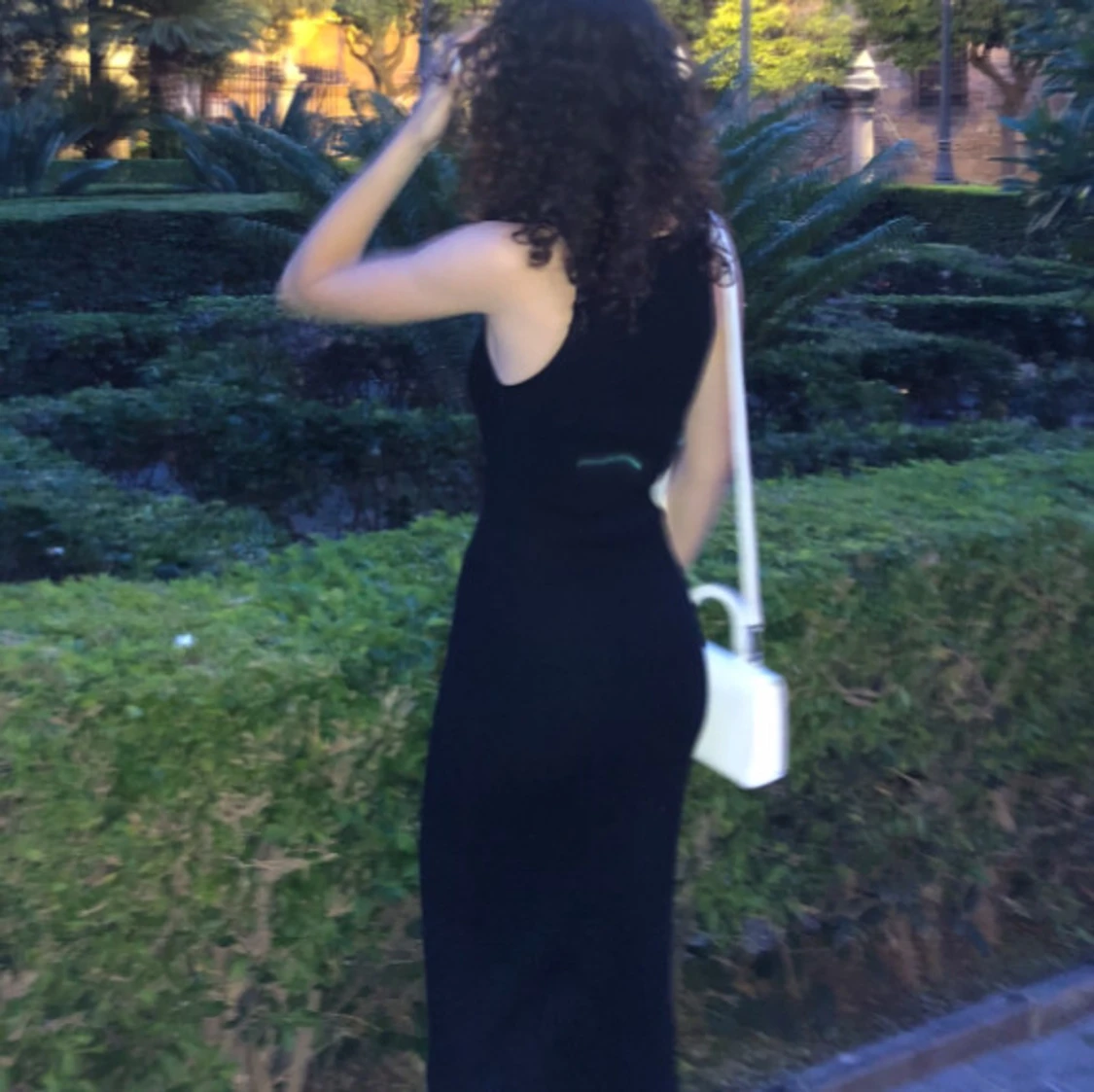 Svart ribbad långklänning - 2