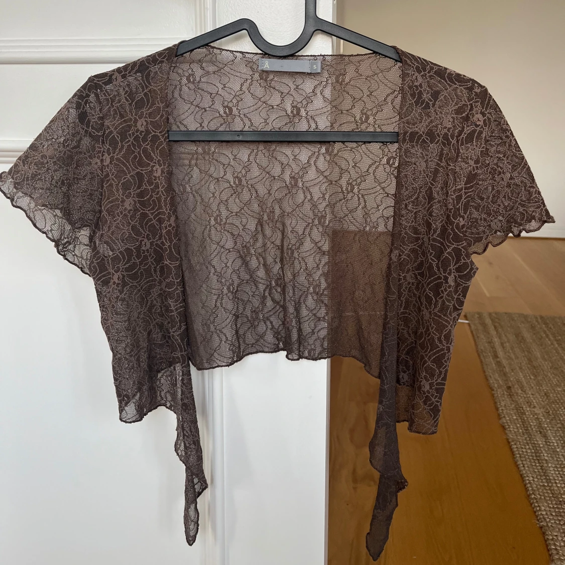 Brun spetsbolero - 90