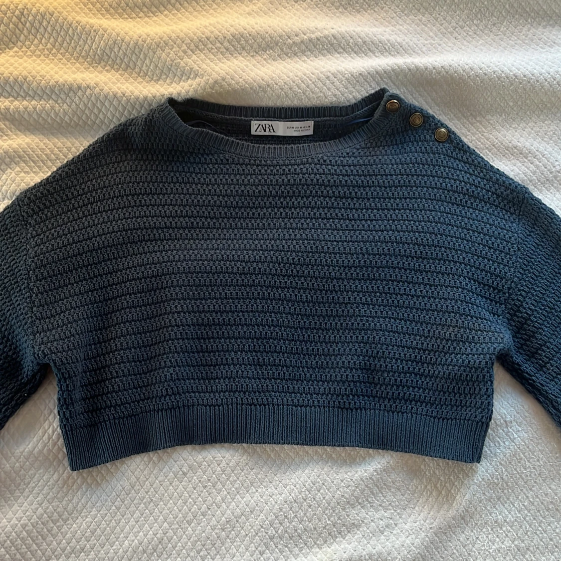 Mörkblå croppad tröja från Zara - 91