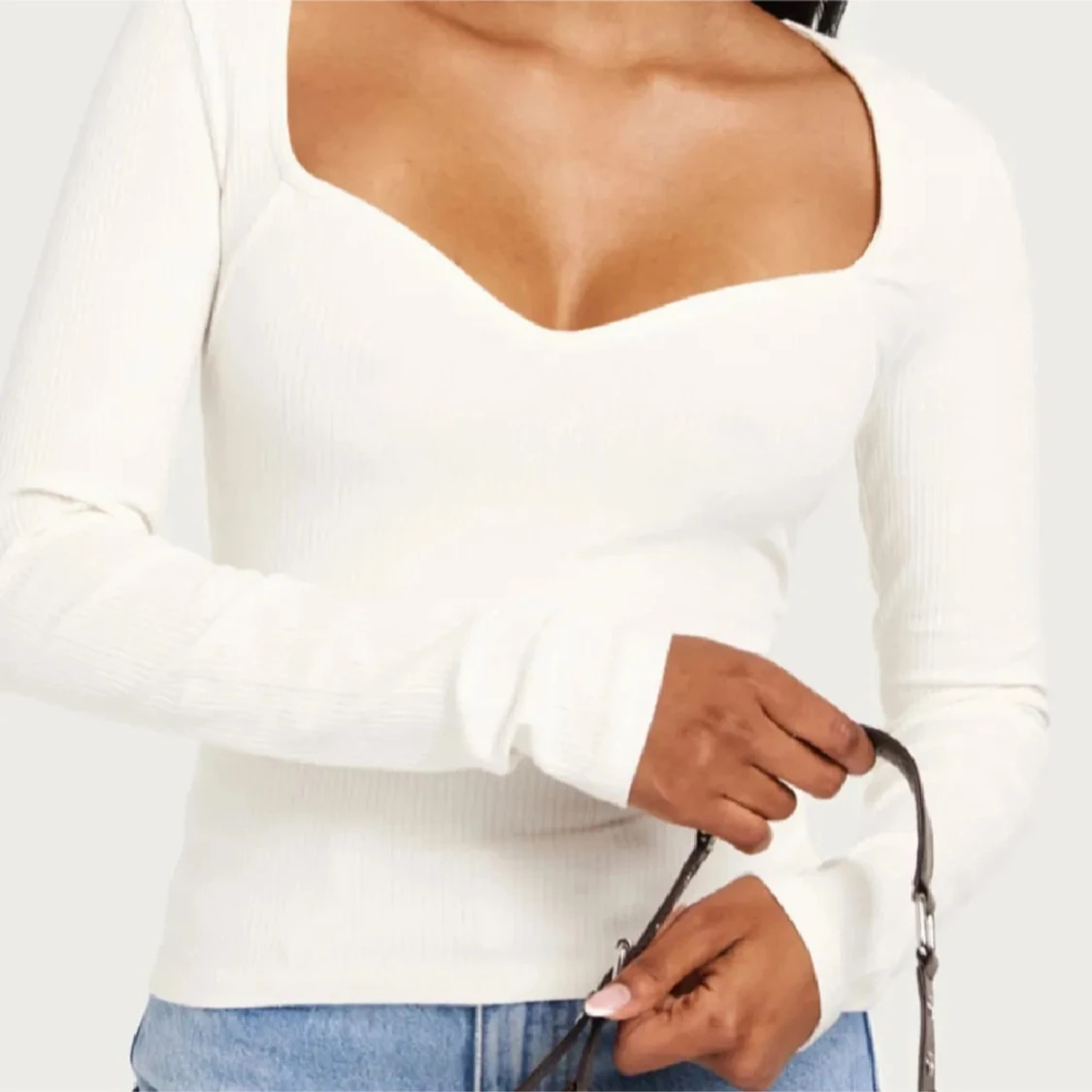 Vit ribbad topp från Nelly