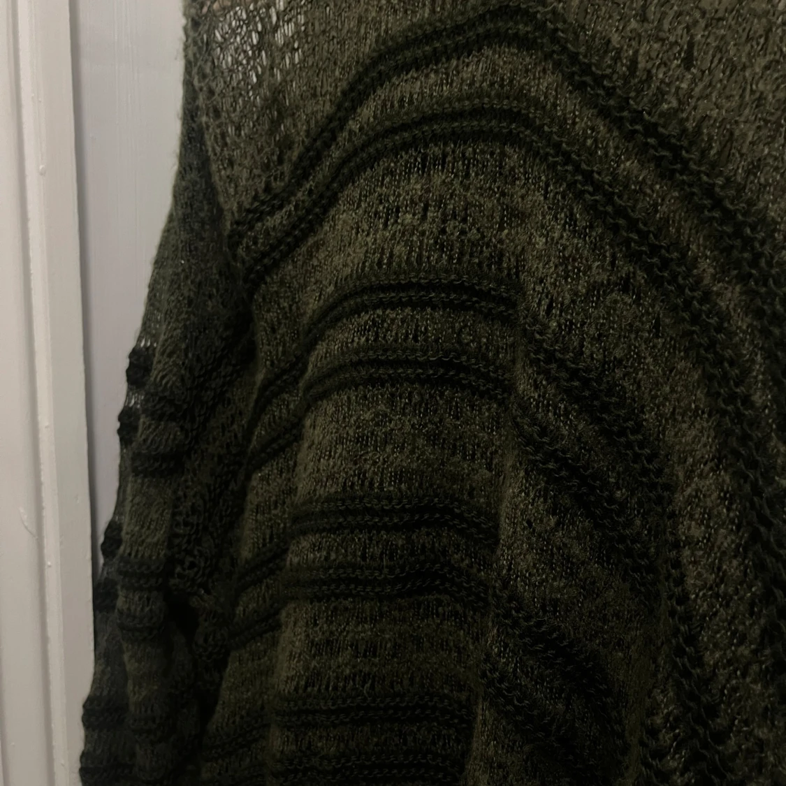 Olivgrön stickad tröja från Zara - 92