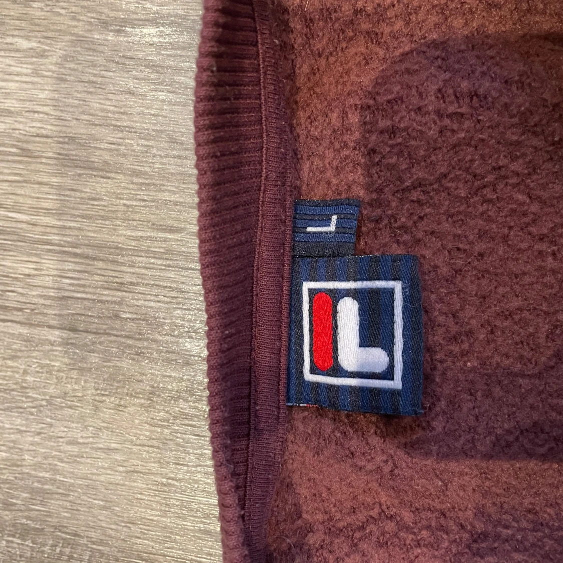 Vinröd sweatshirt från FILA - 91