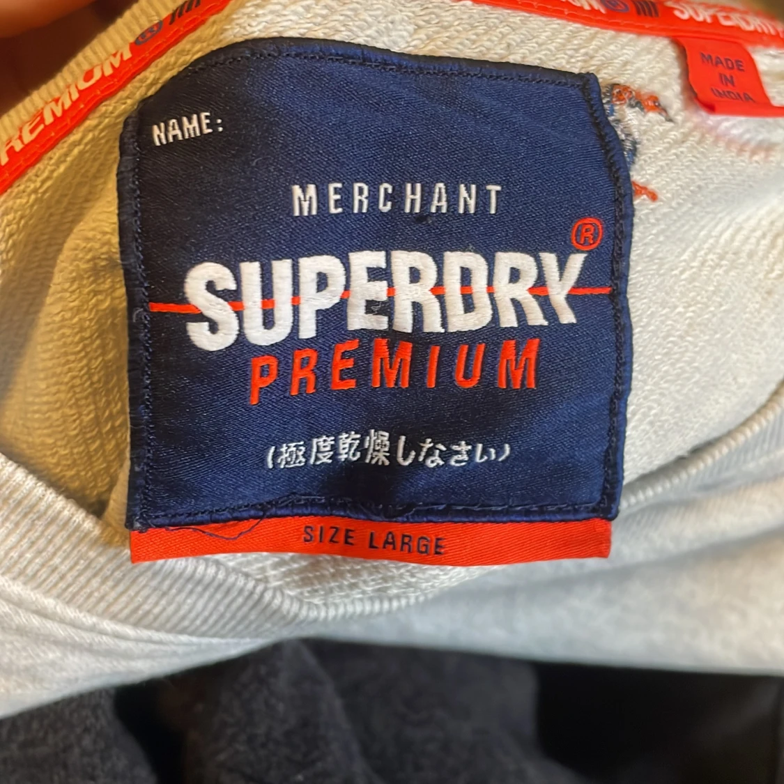 Grå tröja från Superdry - 91