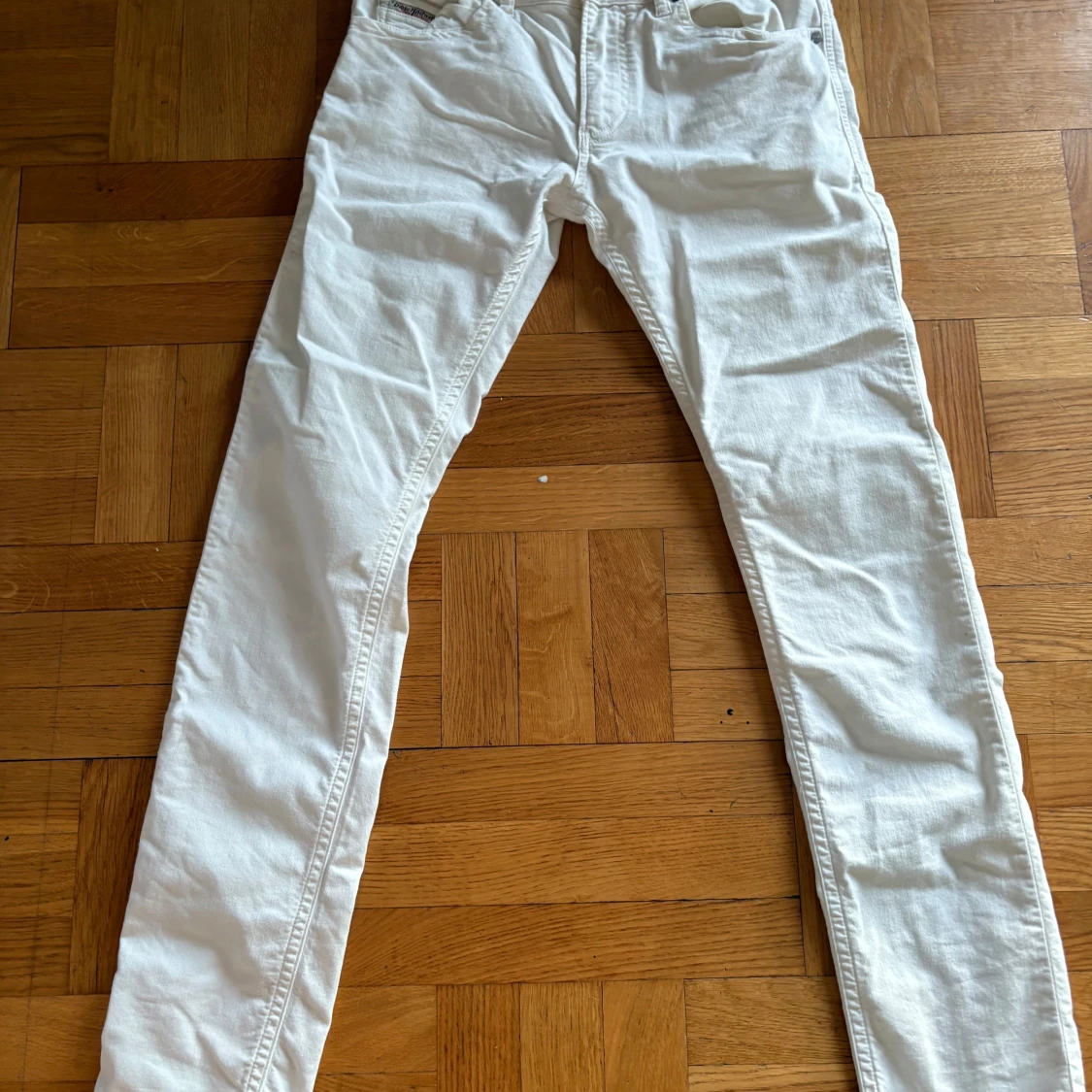 Vita jeans från Diesel