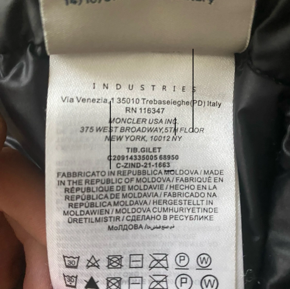 Äkta Moncler väst  - 91