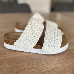 Virkade sandaler - Virkade sandaler från Duffy. I gott skick