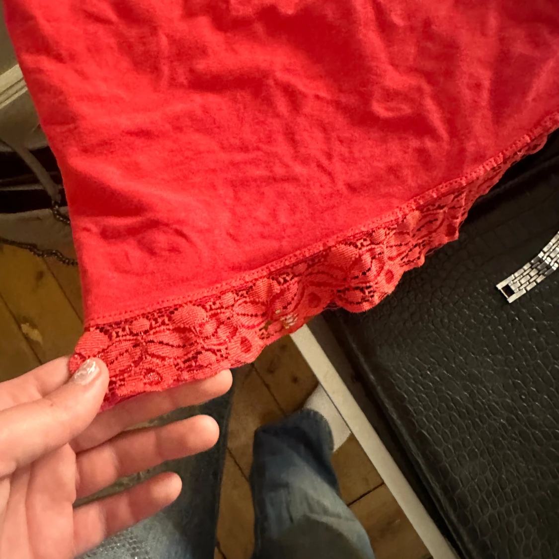 Röd långt linne  - 93