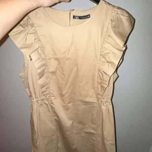 Jätte fin klänning från zara - Passar xs-S