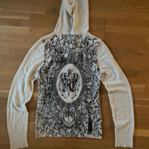 Zip up faith connexion  - Detaljerad marino ull hoodie. Storlek M men skulle säga S. Unik