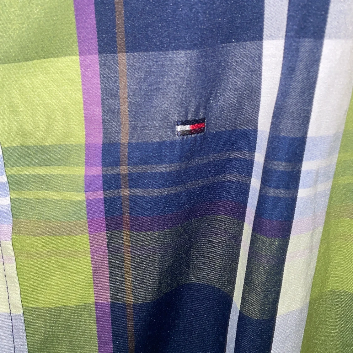 Ny skjorta från Tommy Hilfiger  - 90