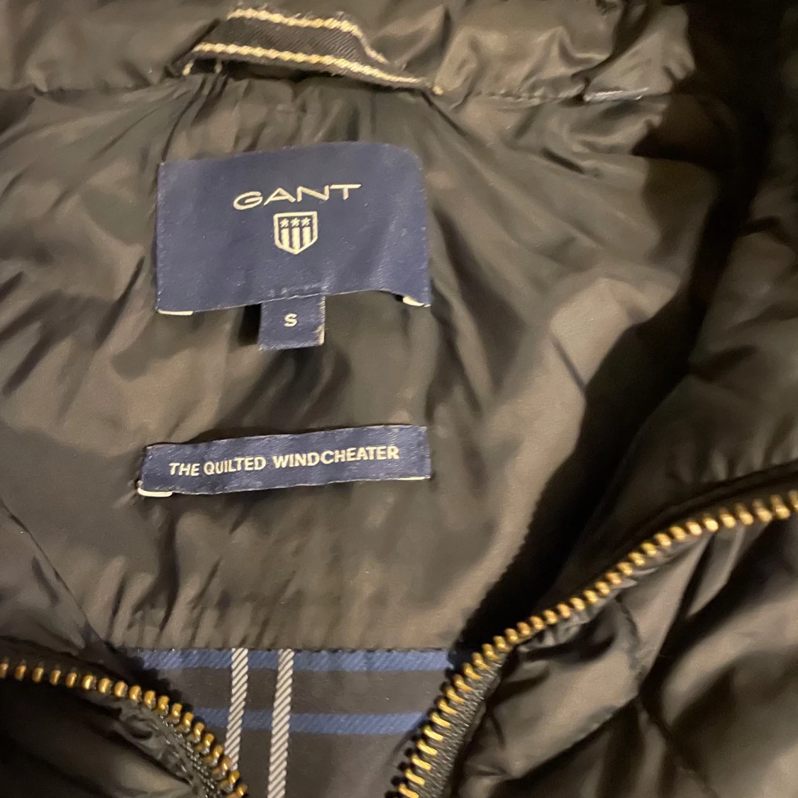 Svart quiltad jacka från GANT - 91
