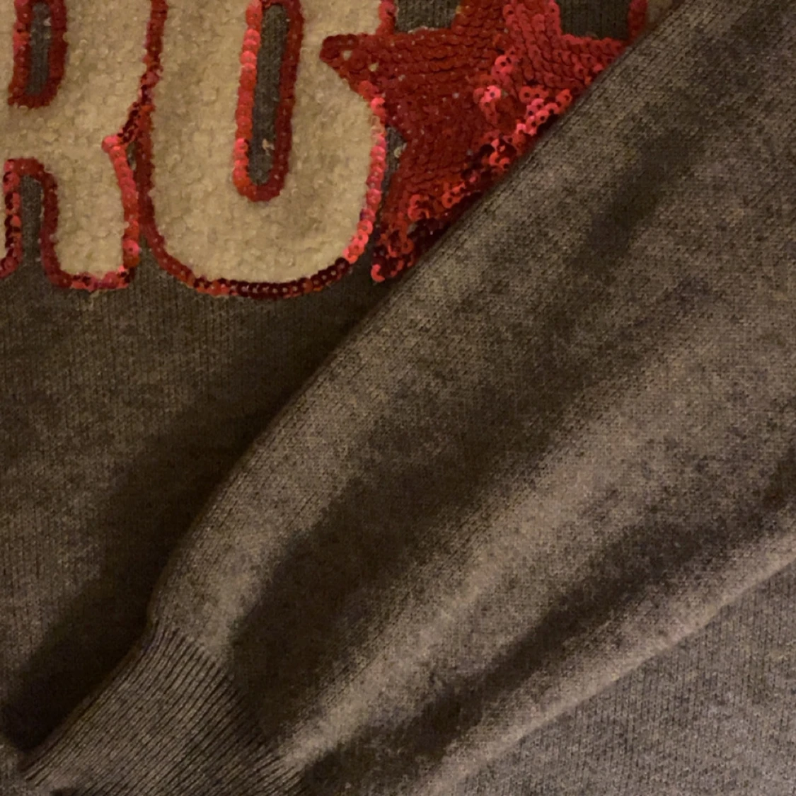 Tröja ”ROCK” med paljetter - 91