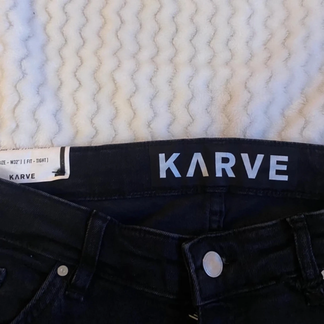 Svarta jeans från Karve - 91